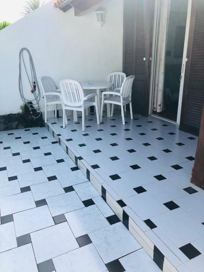 Appartement First Line à Arona  Extérieur photo